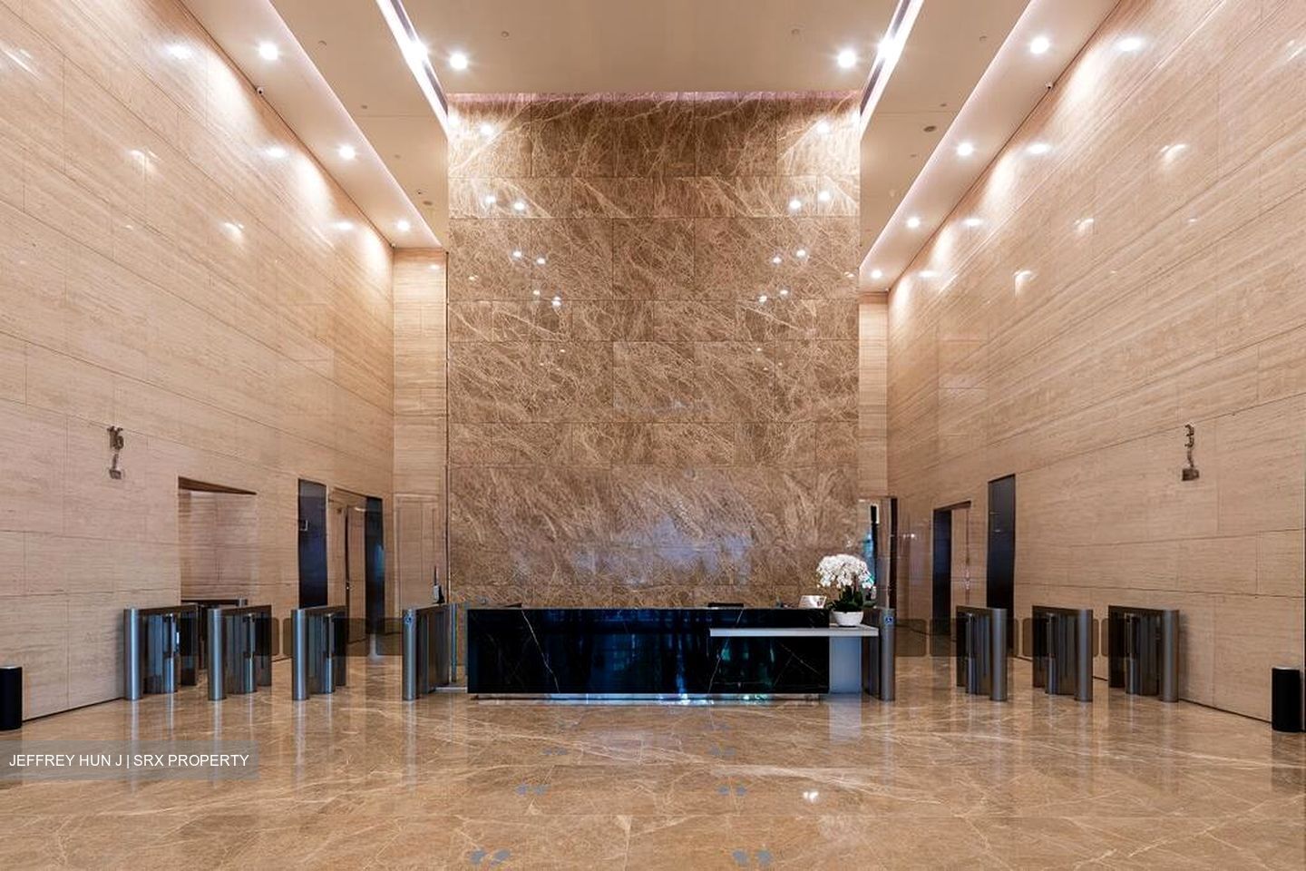 PLUS (D1), Office #497858641